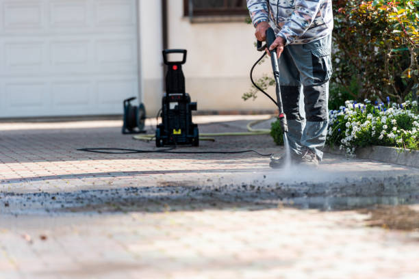 Best Garage Pressure Washing  in Oblong, IL